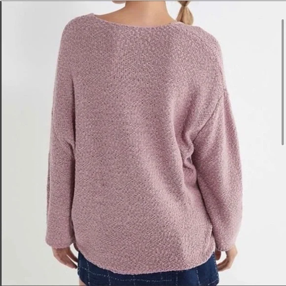 Urban Outfitters Maeve Reversible V-Neck Sweater - size medium - Picture 4 of 10